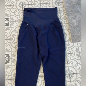 FIGS maternity scrubs